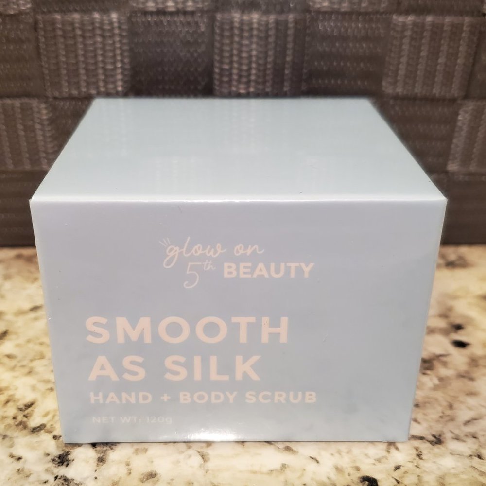 Glow On 5th Beauty Scrub
